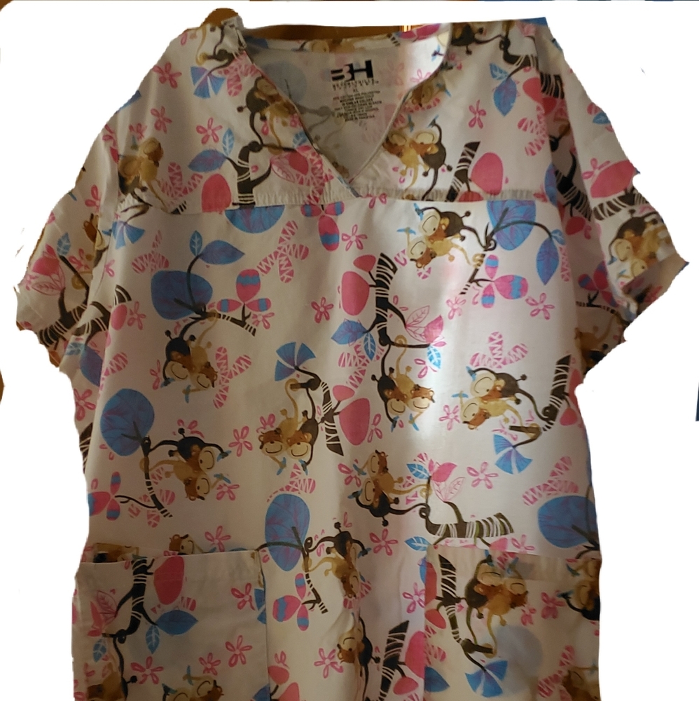 Scrub top